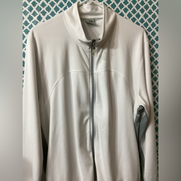 ALO Yoga Tops - Alo women’s athletic White Full-Zip Jacket size large